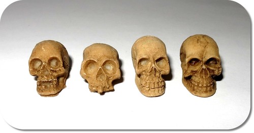 Miniatur totenkopf - miniatur,