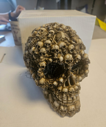Gothic totenschädel skulptur - gothic,